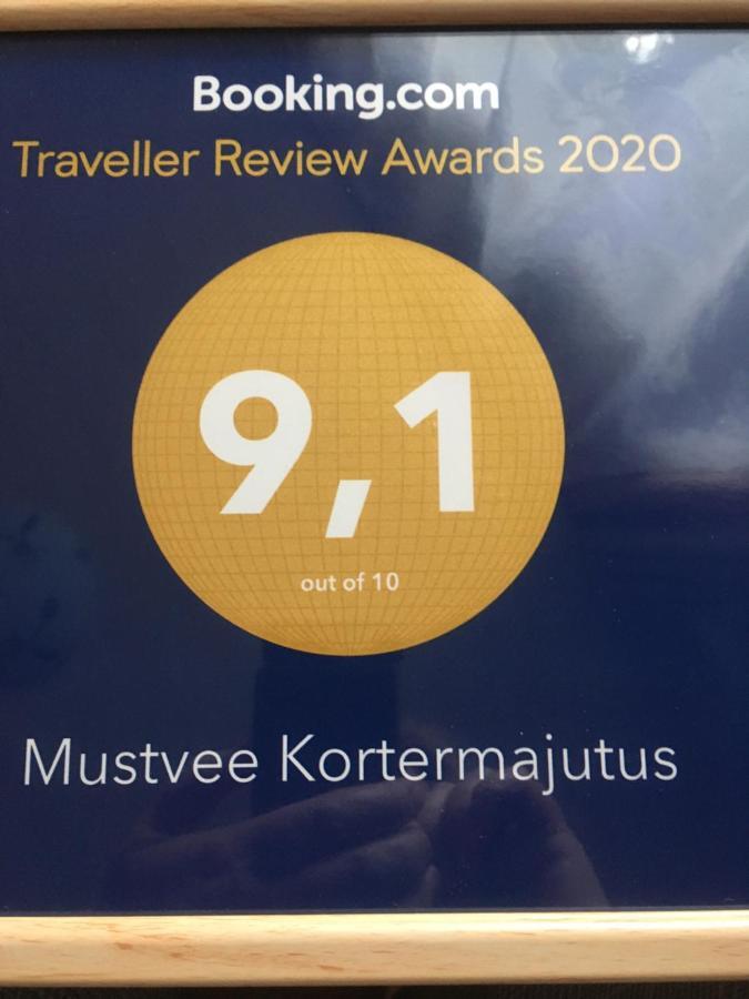 Mustvee Kortermajutus المظهر الخارجي الصورة